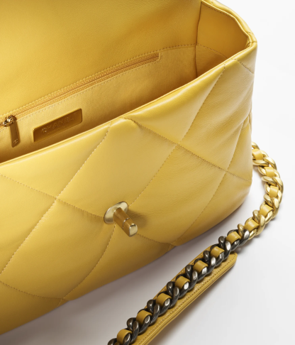 CHANEL 19 LARGE HANDBAG